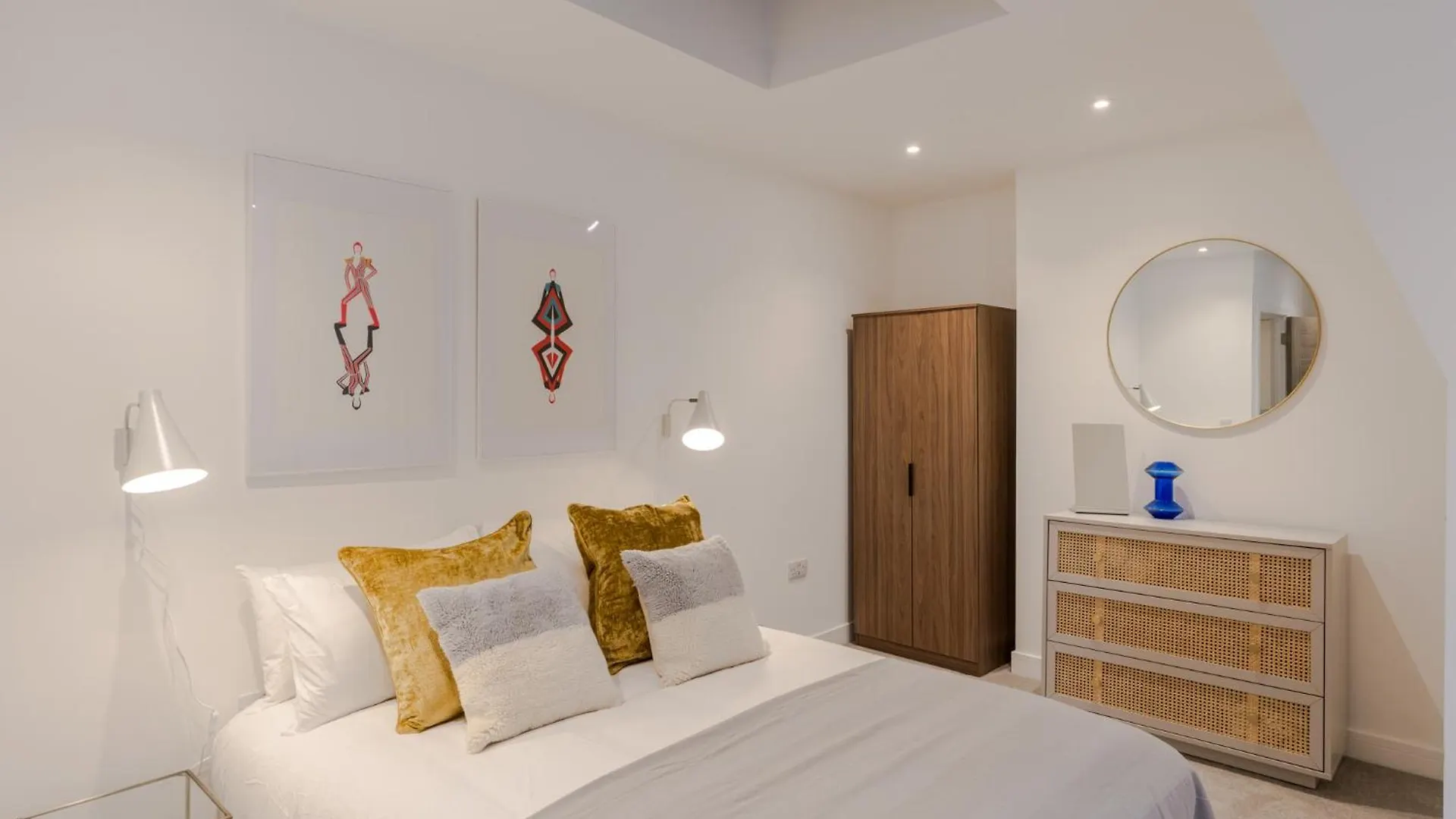 Cityscape Penthouse Ladywell London 0*,
