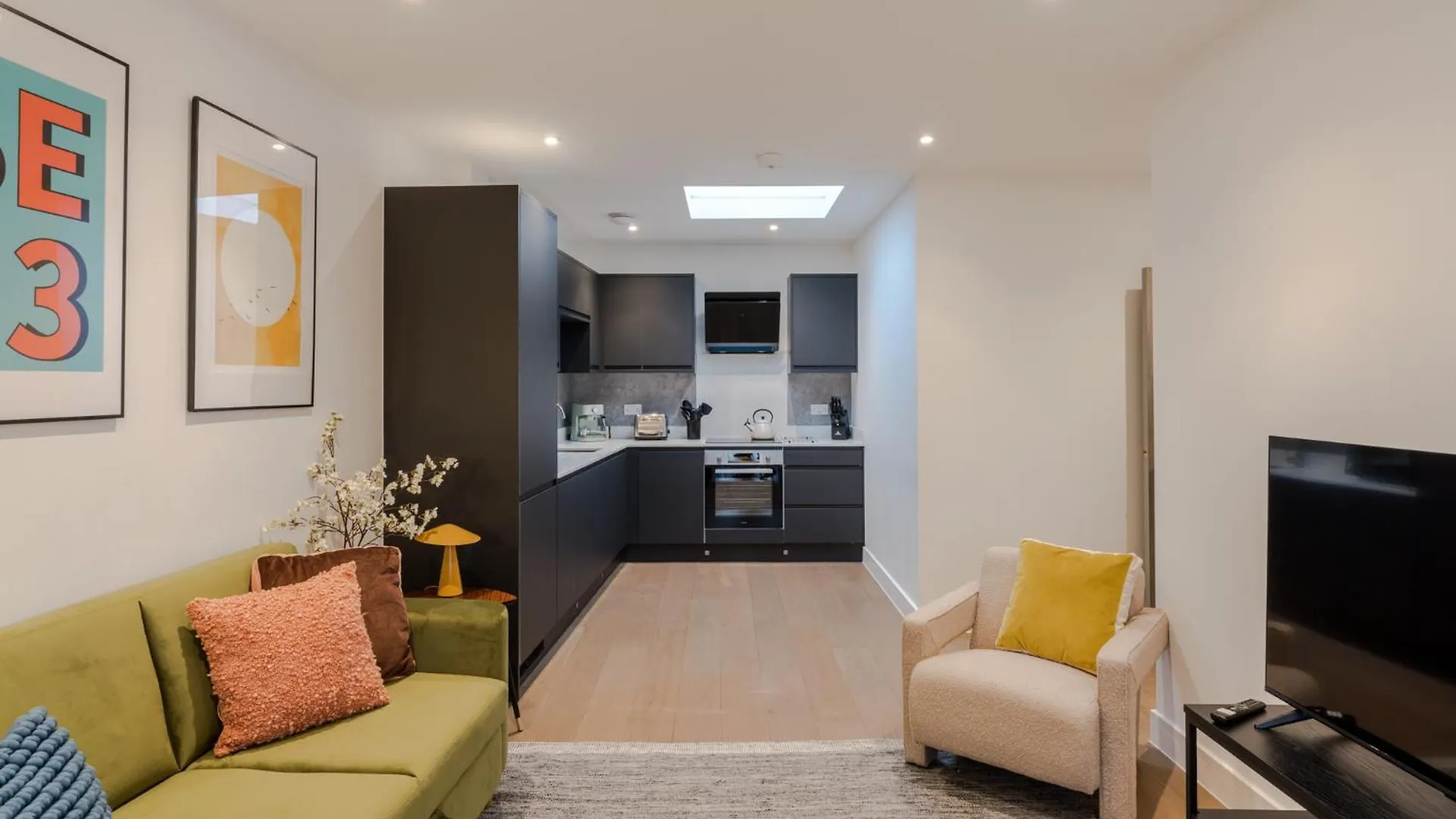 Cityscape Penthouse Ladywell London 0*,